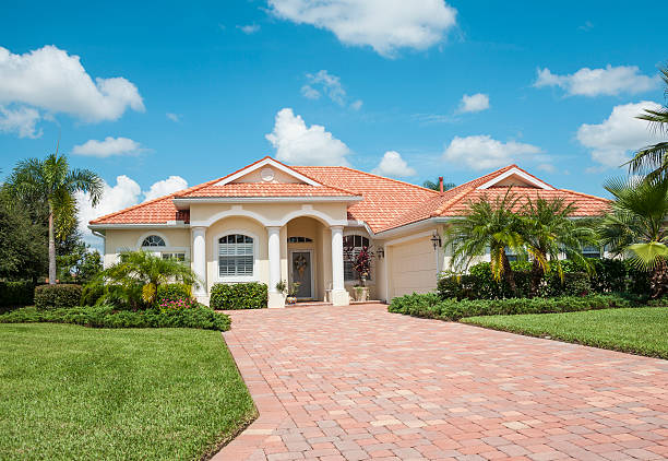 Best Driveway Resurfacing Pavers  in Hortonville, WI